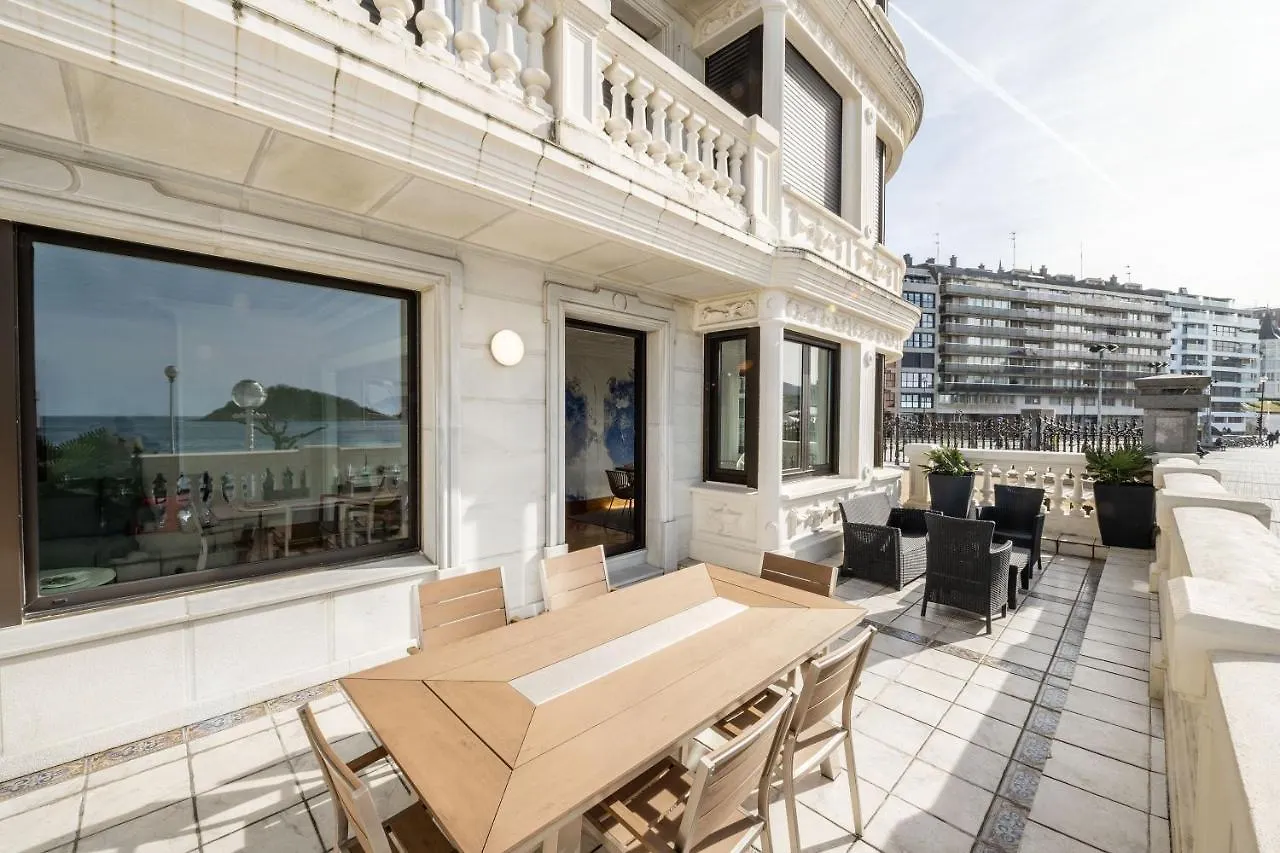 דירות סן סבסטיאן Belle Epoque On The Seafront